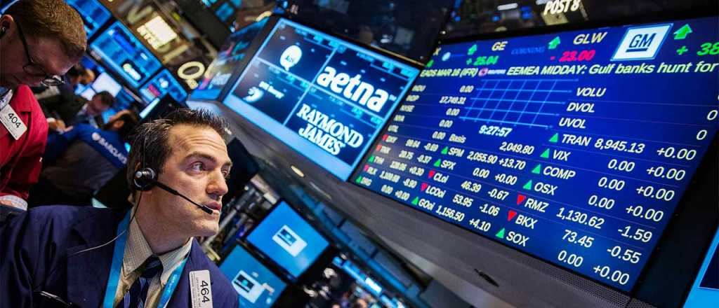 Se derrumban hasta 54% acciones de compañías argentinas en Nueva York
