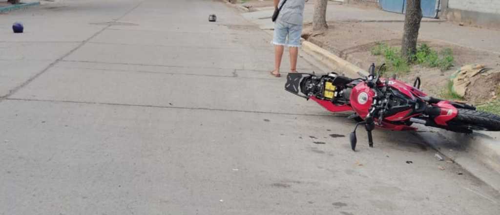 Dos heridos con fracturas tras caer de la moto en Lavalle