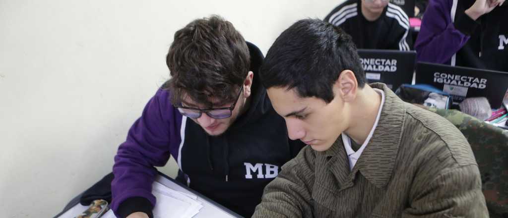 Alumnos con hasta 5 previas tendr&aacute;n la &uacute;ltima chance de pasar este mes