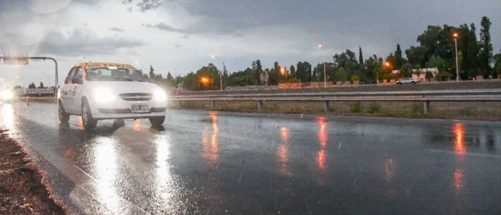 Video: la ruta 40 entre Mendoza y San Juan inundada tras la tormenta