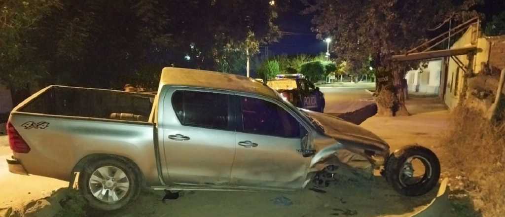 Choc&oacute; contra un guardarra&iacute;l en Maip&uacute;: estaba totalmente ebrio