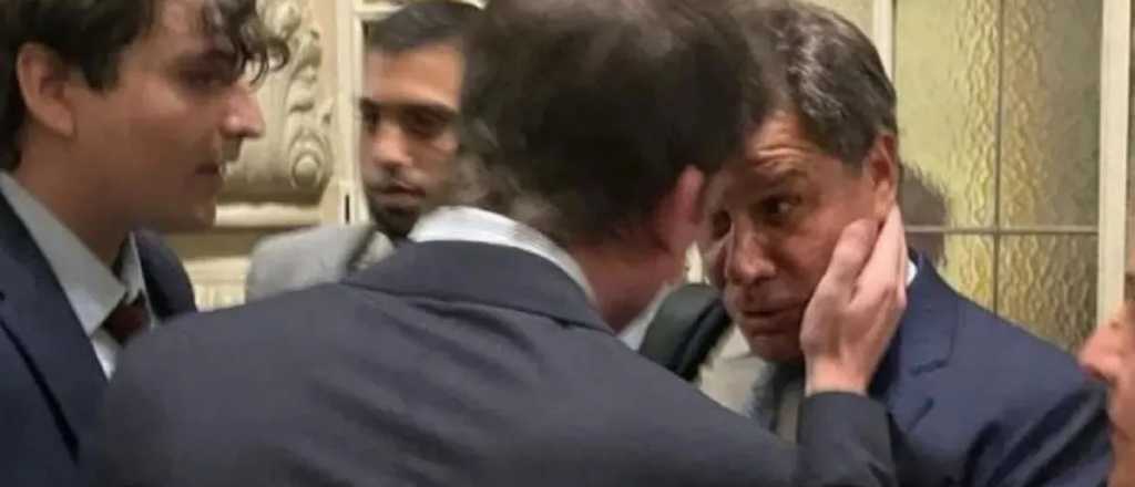 Manes fue a la Justicia contra Santiago Caputo: qué dice la denuncia penal