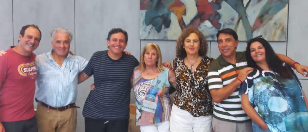 V&iacute;nculos llega a Radio Post 92.1