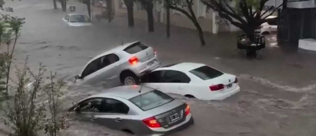 El temporal de Bah&iacute;a Blanca avanza hacia Mar del Plata 