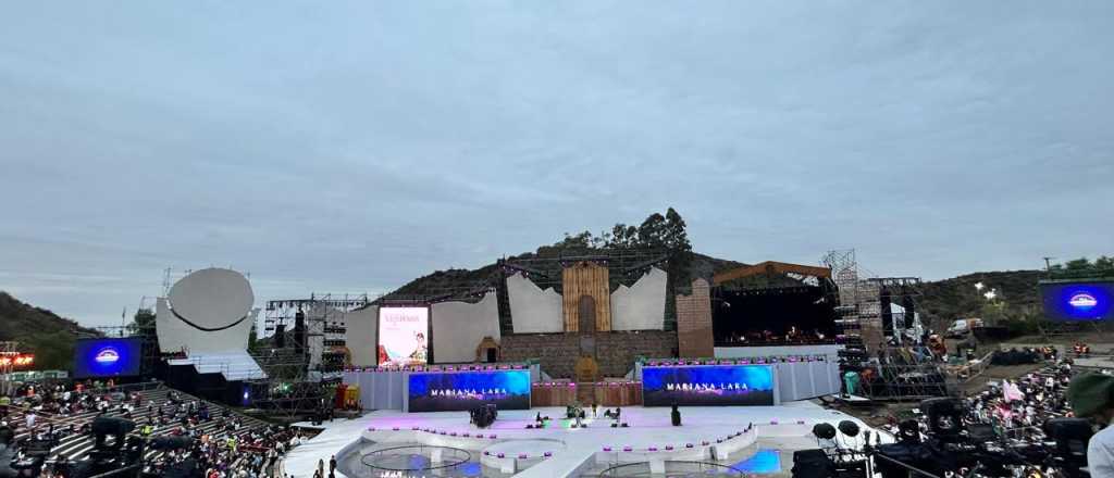 Video: perlitas del Acto Central: los bombos del Este y &iquest;Milei en Tunuy&aacute;n?