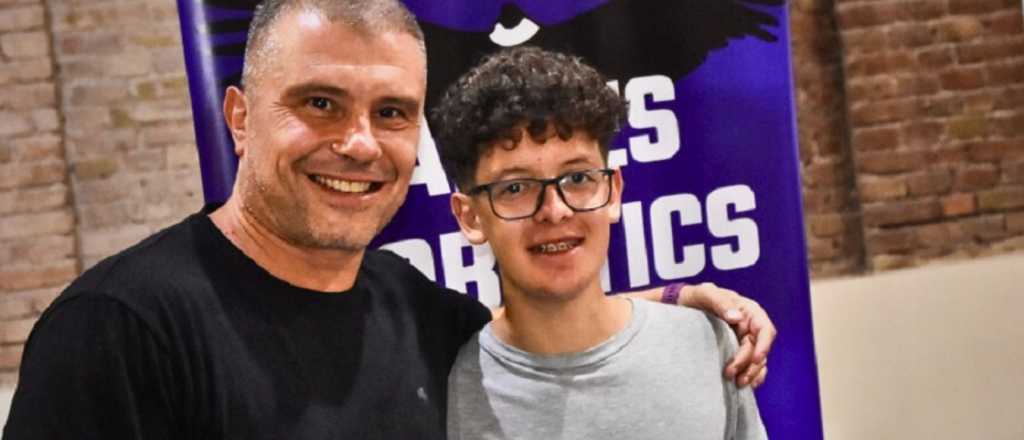 Alejo necesita ayuda para cumplir su sueño en el Mundial de Robótica