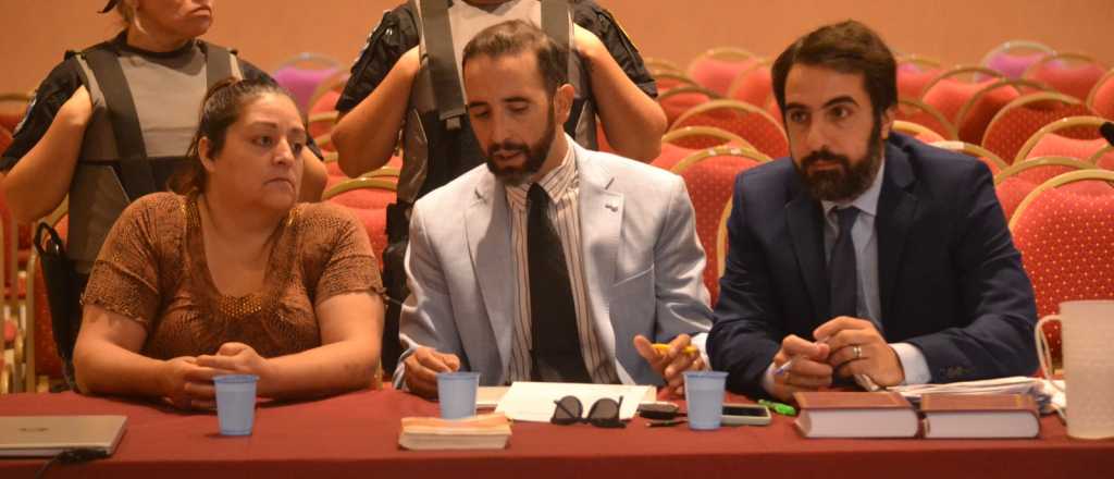 Estiman que Silvia Ch&aacute;vez fue quemada en una heladera