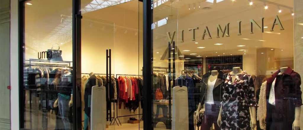 Dos grandes marcas de ropa femenina liquidan todo antes de cerrar