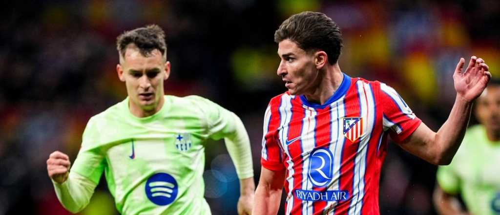 Juli&aacute;n marc&oacute; un golazo, pero el Atleti perdi&oacute; en el final contra Barcelona