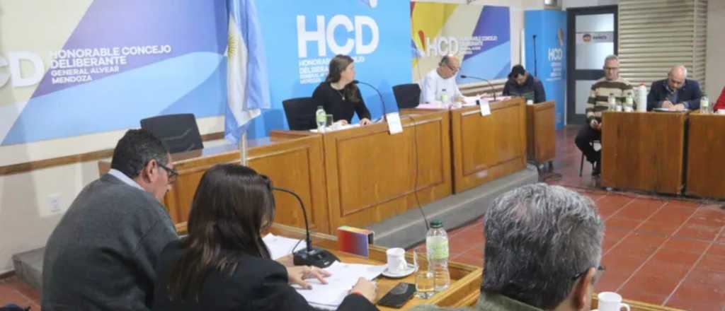 Mercado de pases municipal: llamativa decisi&oacute;n de una concejal