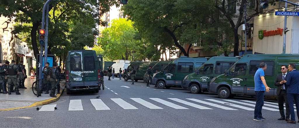 Blindado: as&iacute; est&aacute; el Congreso mientras se trata el acuerdo con el Fondo