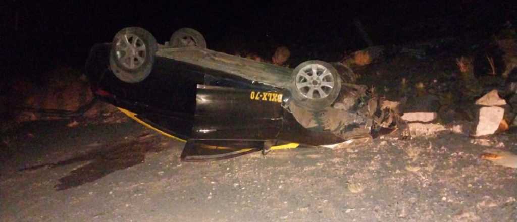 Alta Monta&ntilde;a: un taxista chileno volc&oacute; en solitario en la Ruta 7