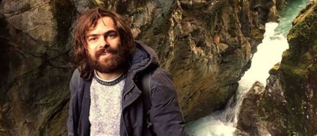 Foto: detuvieron a Peter Lanzani por grafitear una pared en Ushuaia