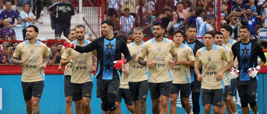 Juntos por Bah&iacute;a Blanca: emotiva presentaci&oacute;n de la Selecci&oacute;n en el Duc&oacute;