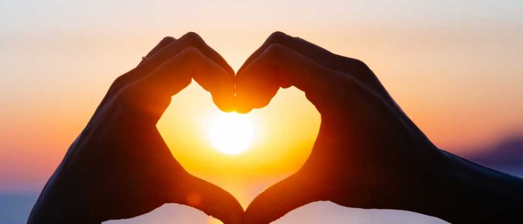 Los 4 signos que experimentarán un romance único a fines de marzo