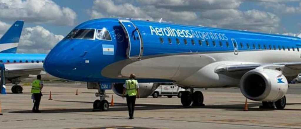 Un paro de pilotos complica aun más los vuelos en vacaciones de invierno