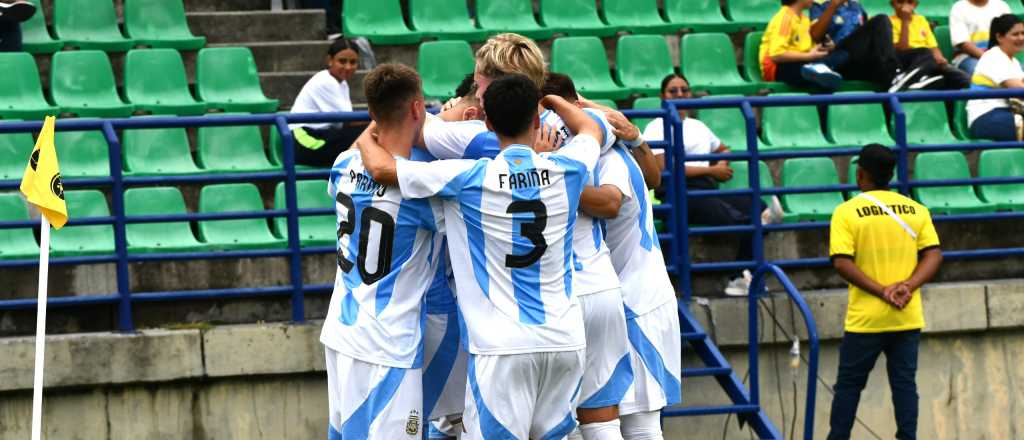 Argentina apabulló a Perú y quedó a un paso del Mundial