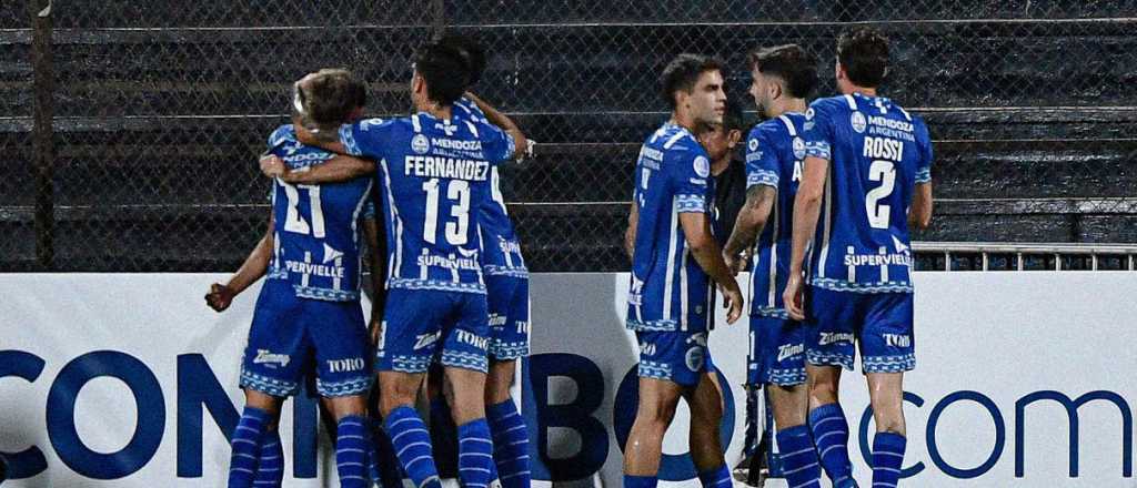 Godoy Cruz pis&oacute; fuerte en Per&uacute; y debut&oacute; con un triunfazo