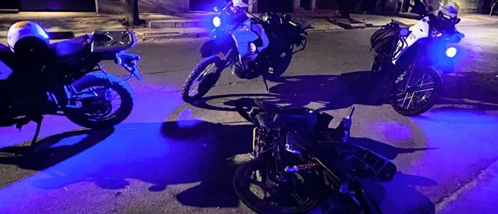 Guaymallén: escapaban en una moto robada y terminaron detenidos