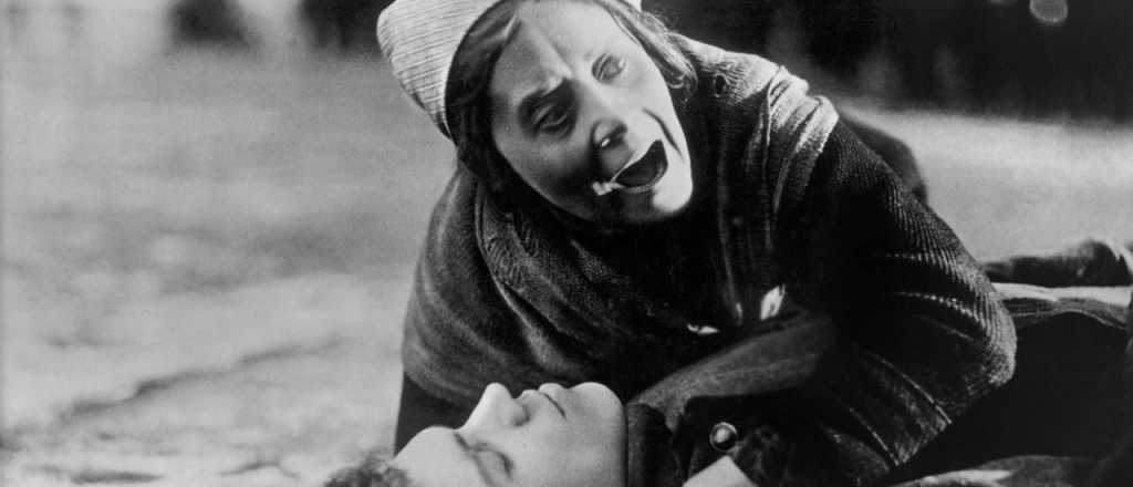 Cr&oacute;nicas del subsuelo: El espectador