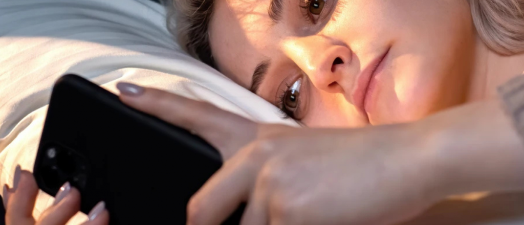 Si hac&eacute;s esto al despertarte, est&aacute;s saboteando tu energ&iacute;a sin darte cuenta