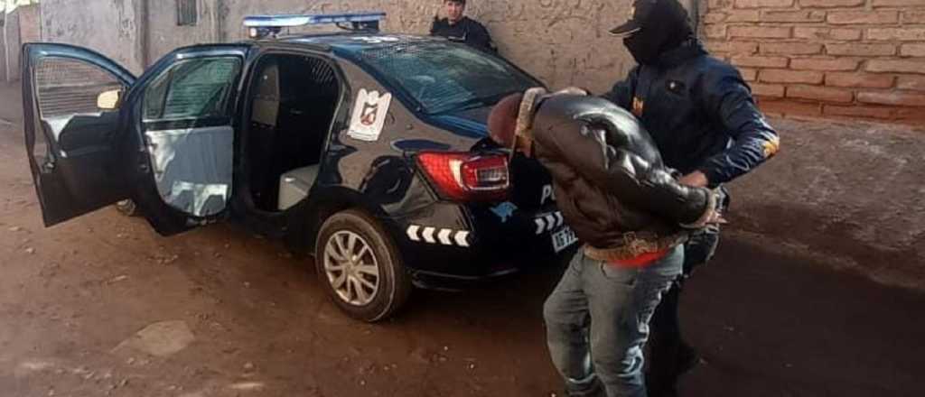 Detenidos y droga secuestrada en tres departamentos de Mendoza