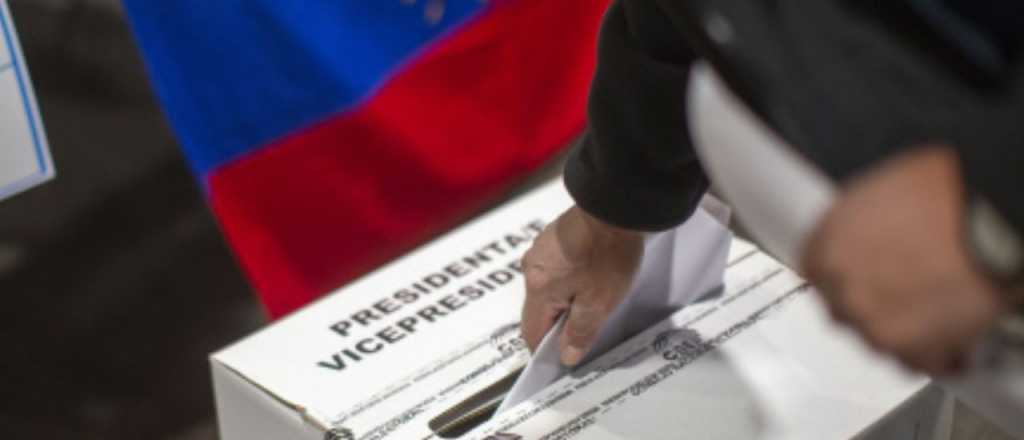 Balotaje en Ecuador, &iquest;qui&eacute;n es la candidata preferida?