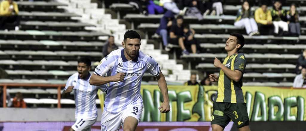 Racing gan&oacute; y sac&oacute; a la Lepra de zona de clasificaci&oacute;n