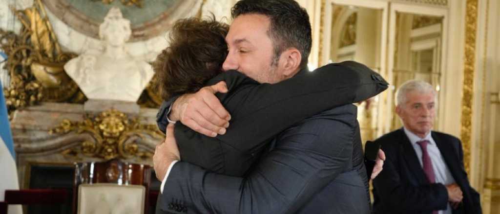 Milei dijo que Luis Petri "es un ministro de la reput&iacute;sima madre"