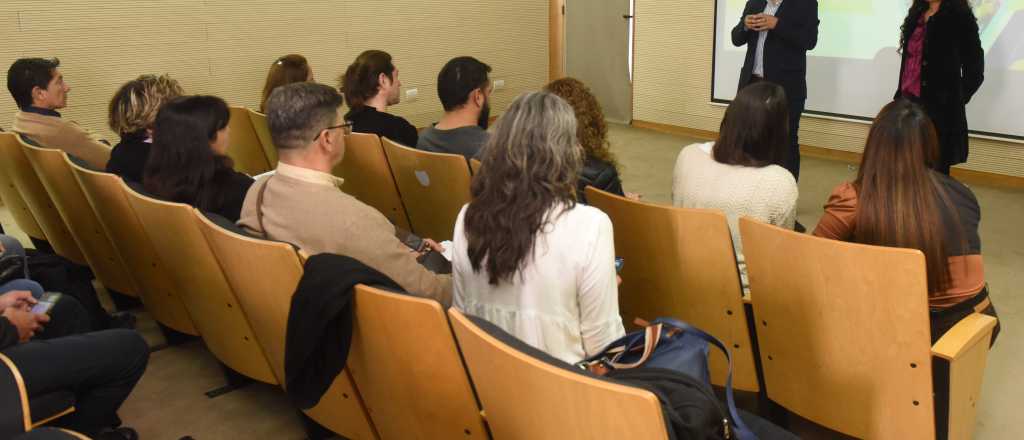 C&oacute;mo inscribirse para terminar la Secundaria con formaci&oacute;n profesional