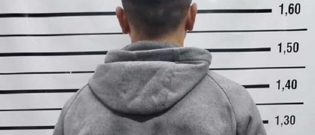 Robó una trompeta, quiso venderla en Facebook y lo atraparon