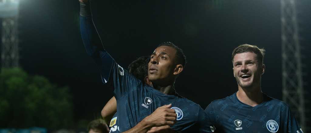 La Lepra enfrenta a River por un lugar en la final: hora y TV