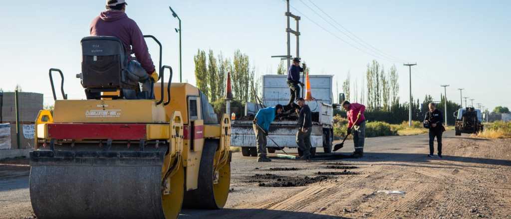 San Mart&iacute;n realiza obras en Ruta 7 que le corresponden a Vialidad Nacional