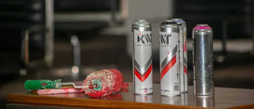 Capital aplic&oacute; el "c&oacute;digo antigraffiti" a dos chicas y las sancion&oacute;