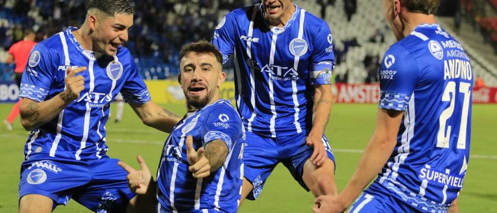 Con actitud, el Tomba empató ante Gremio y sigue primero en el Grupo D