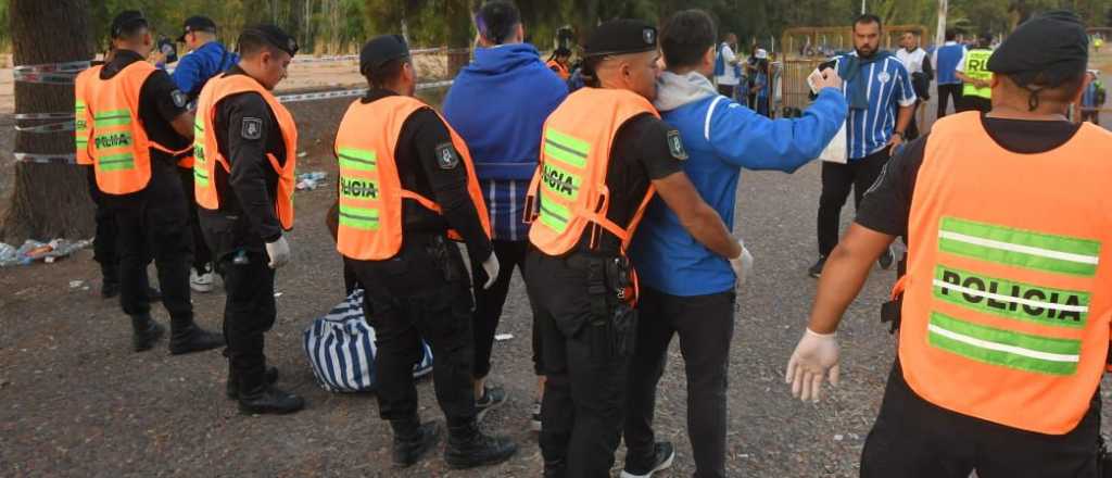 Dos detenidos con pedido de captura en el ingreso al Malvinas