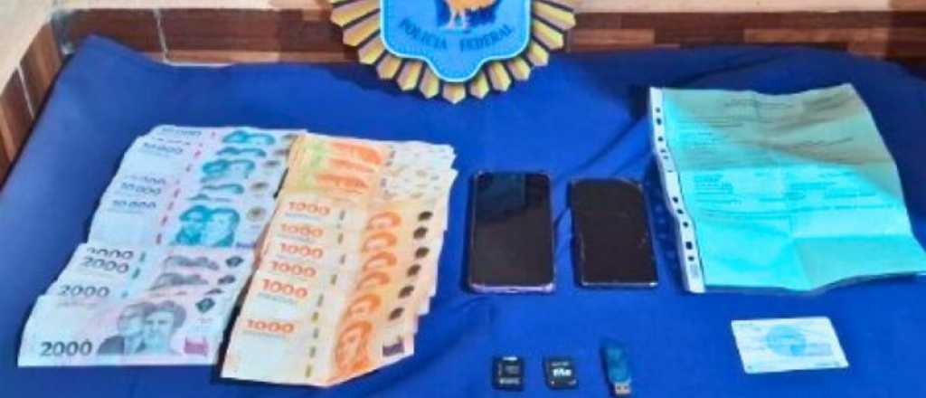 Le quitaron autos y motos a una familia de Las Heras acusada de lavado