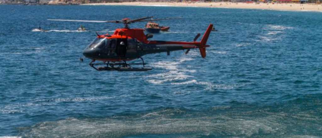 Cayó un helicóptero al mar en Concón