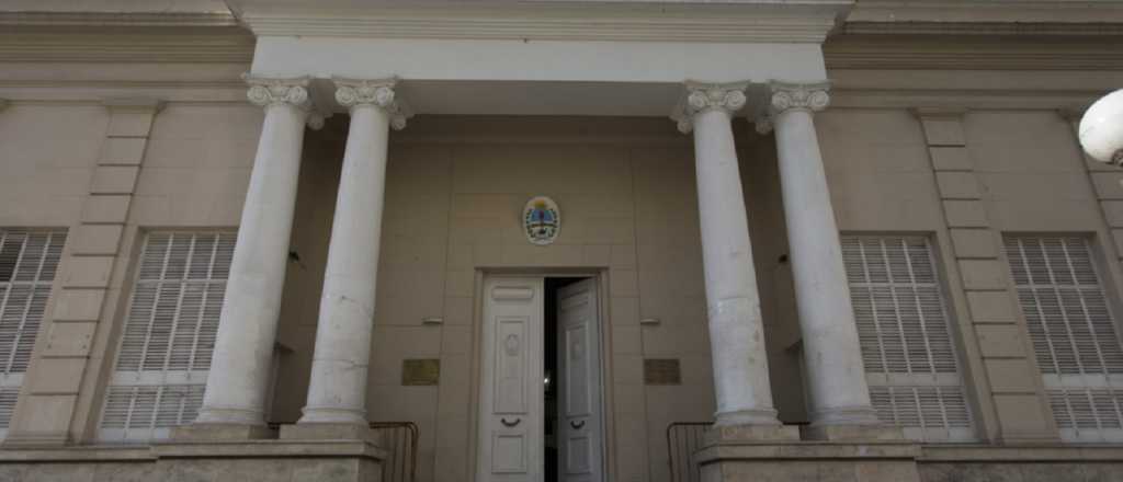 Mendoza busca derogar 134 leyes obsoletas