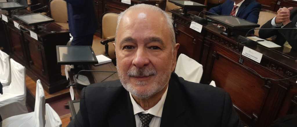 Un intendente admiti&oacute; que podr&iacute;a desdoblar las elecciones