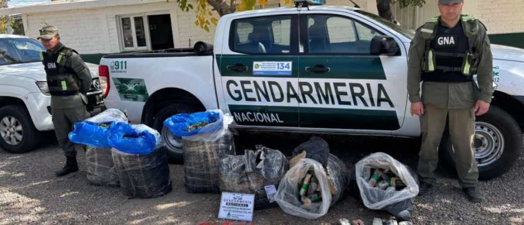 Secuestraron 130 kilos de hojas de coca que venían de Buenos Aires