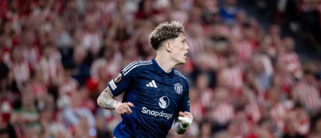 El United de Garnacho goleó al Bilbao y sueña con la final