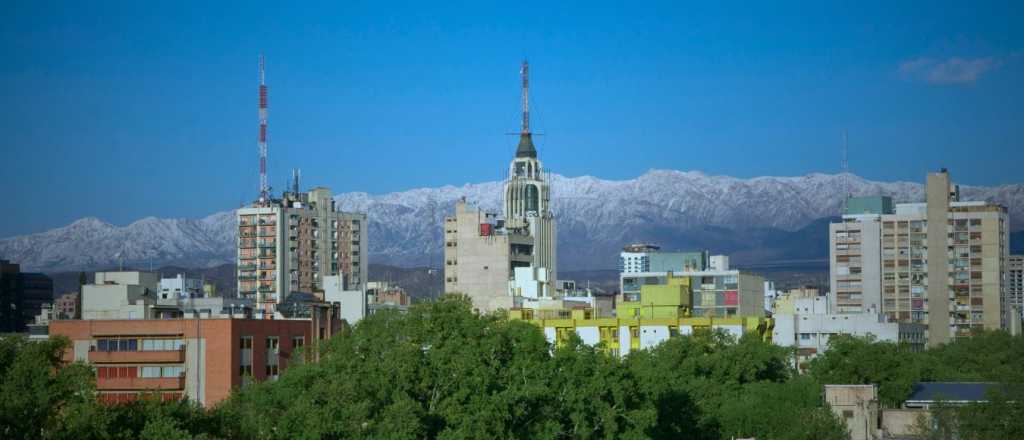 Mendoza, segunda ciudad global de Argentina según Oxford Economics