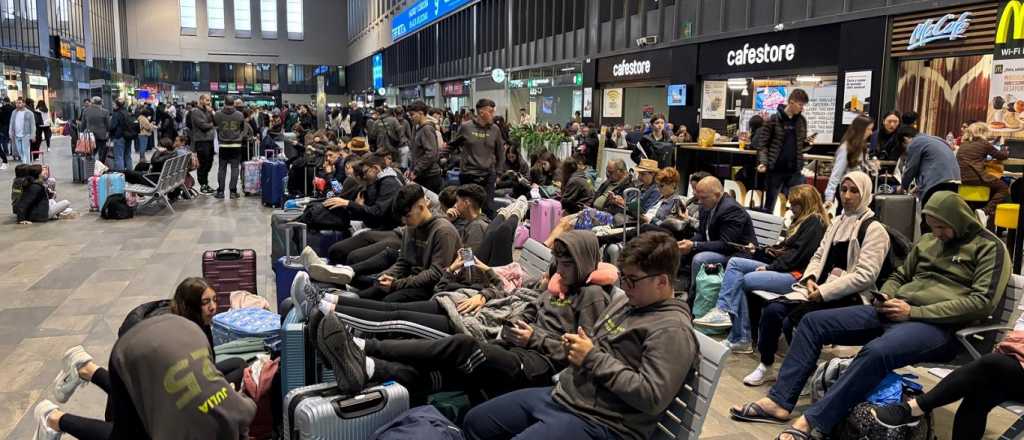 Caos en Espa&ntilde;a: 30 trenes quedaron varados por un robo de cables