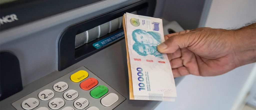 Ya se puede retirar dinero de cajeros automáticos con QR