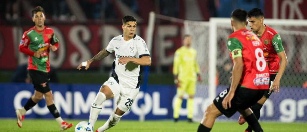 El Rojo gol&eacute;o 5 a 1 a Boston River y llega entonado al cruce contra la Lepra