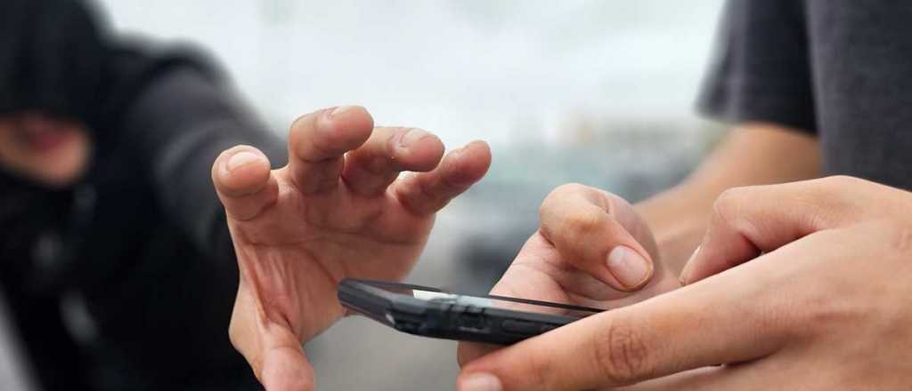 Pactó la compra de un celular por redes y le robaron en Luján