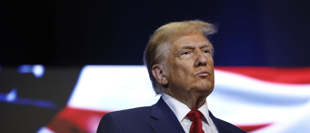 Le frenaron la motosierra a Trump