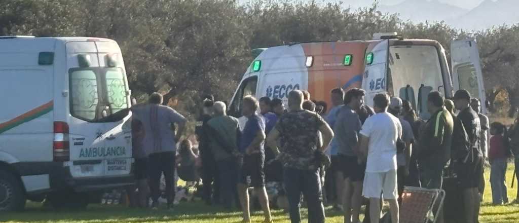 Un hombre murió mientras jugaba un partido de fútbol en Maipú
