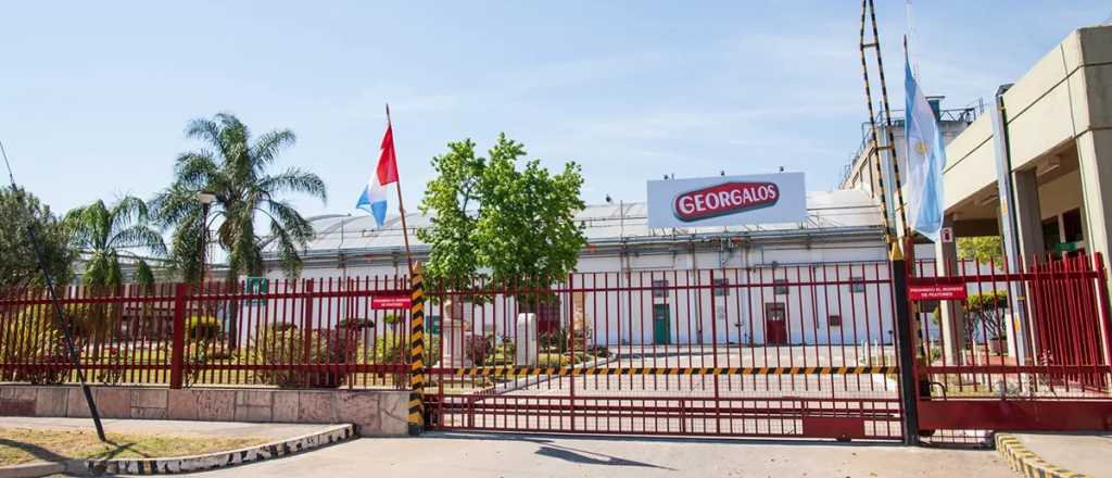 Golpe a los kioscos: evalúan vender tres marcas icónicas de golosinas